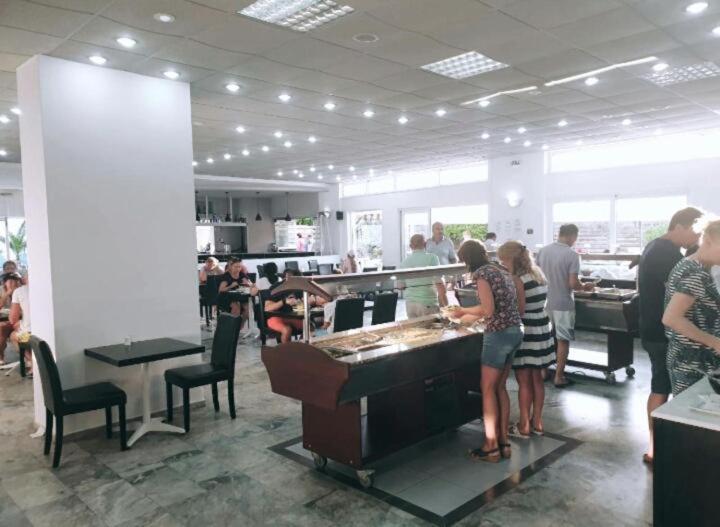 Porto Plazza Hotel 헐소니소스 외부 사진